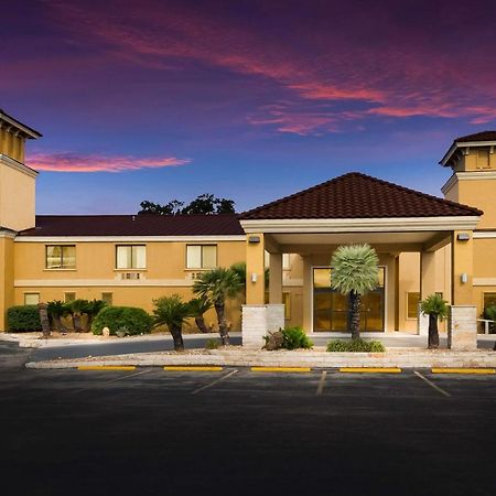 Surestay Plus Hotel By Best Western San Antonio North Exterior foto
